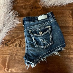 Daytrip Gemini Buckle Brand Denim Rhinestone Shorts size 30